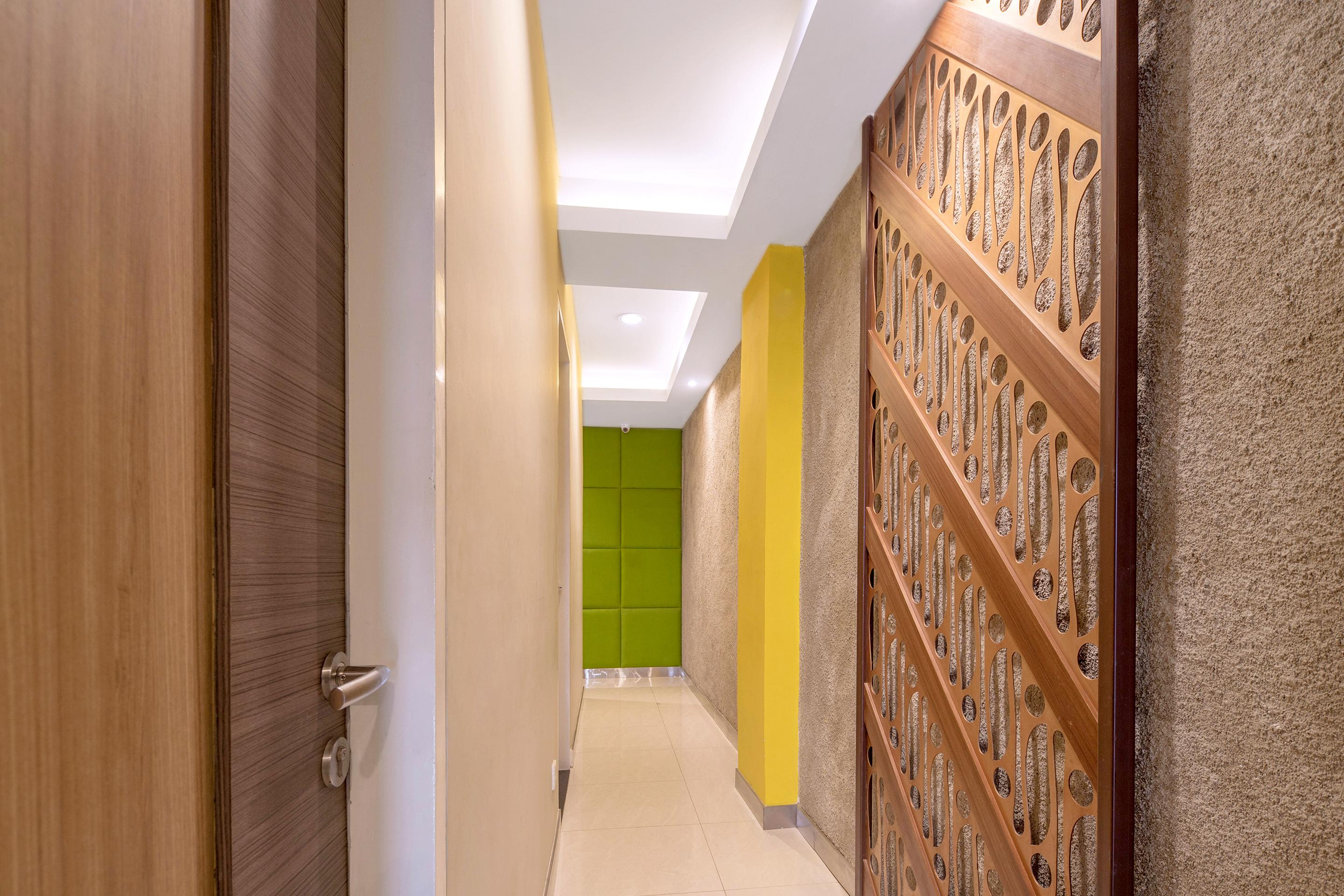 Super Oyo Capital O 1121 Orienchi 2 Hotell Jakarta Exteriör bild